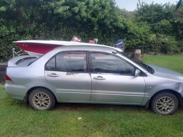 mitsubishi lancer
