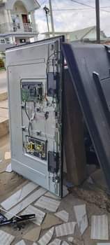 A picture of FUNDI TV AINA ZOTE FLAT SCREEN 0748380096 AU 0628750996