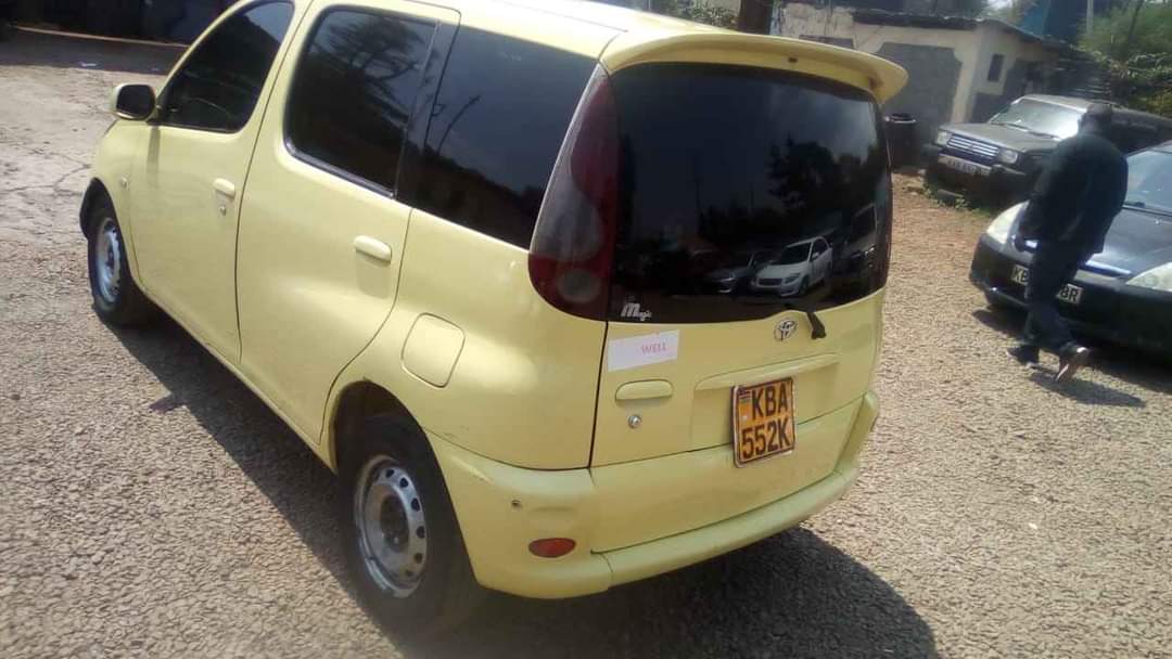 used toyota funcargo