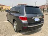 A picture of 2013 upgraded Highlander