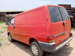 A picture of Tomorrow deal nearly Foreign Used Volkswagen Transporter 2004 long chassis