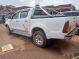 A picture of Toyota hillix for sale on 256751331103 or what app is