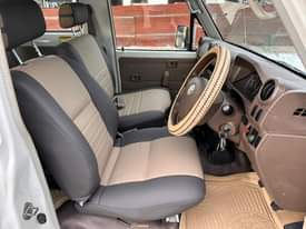 A picture of LANDCRUISER