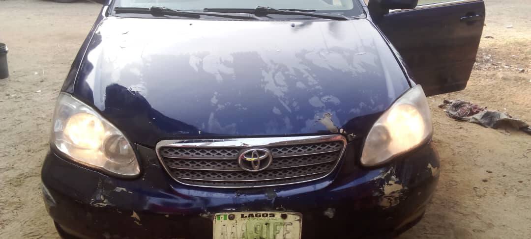 A picture of Toyota Corolla 2005 2006