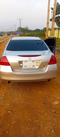 A picture of 2010 Honda Accord Discussion continue