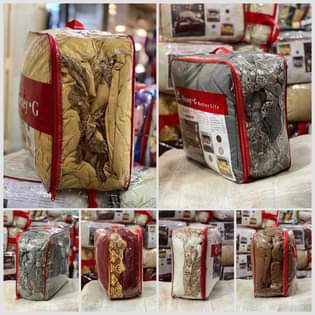 A picture of 12 Pc duvets available . Package has 1 duvet 1