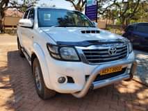 used toyota hilux