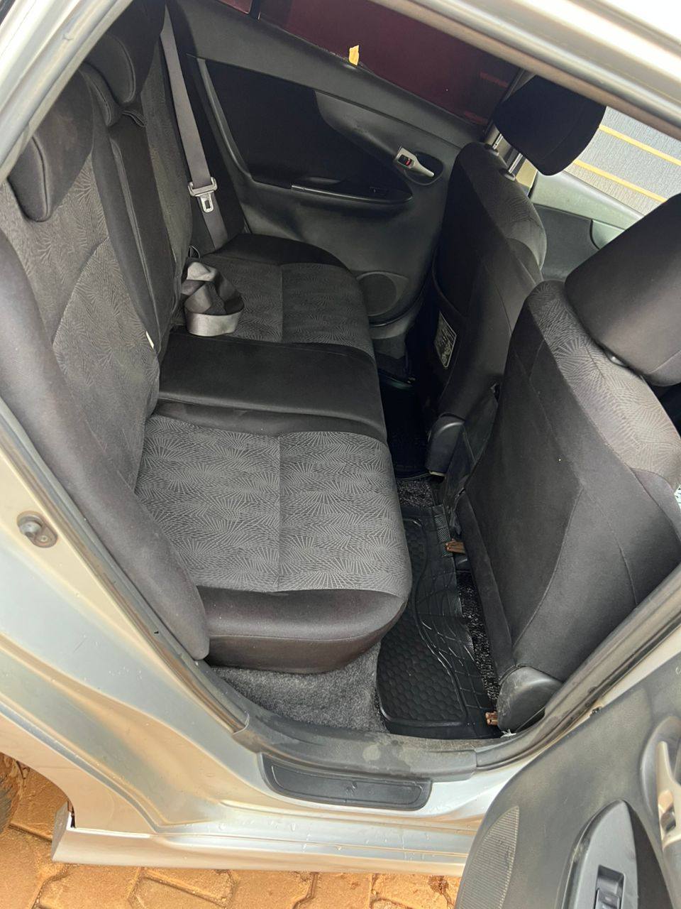 A picture of Toyota fielder 23m push to start