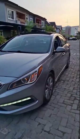A picture of 2017 Hyundai sonata