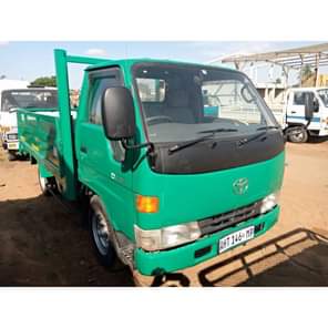 A picture of Tokunbo vehicle Toyota dnya pickup Location Lagos state badagry The