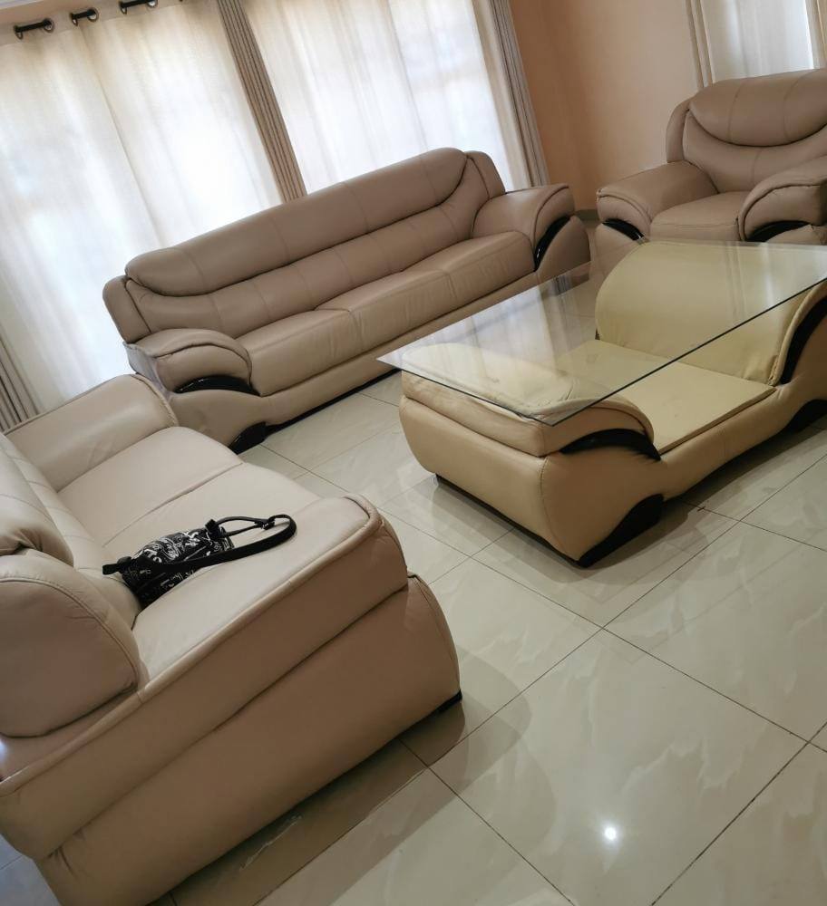 classifieds/furniture sofas