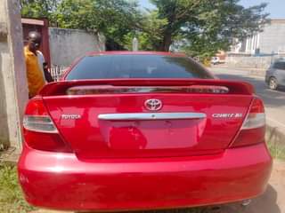A picture of 2004 Toyota Camry