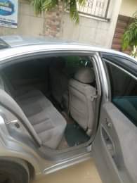 A picture of 2005 model Nissan Altima first body everything is working nothing