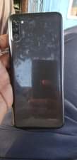 A picture of SAMSUNG A11 IPO VZR HAINA TATIZO LOLOTE INAKAA SANA NA