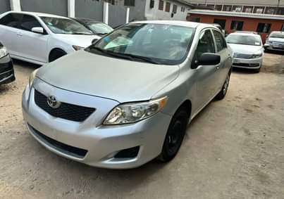 A picture of Toyota Corolla 2009 First body neatly used Buy and drive