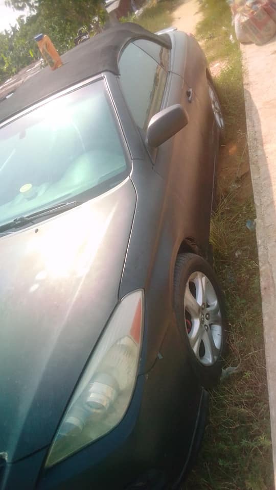 A picture of Toyota solara