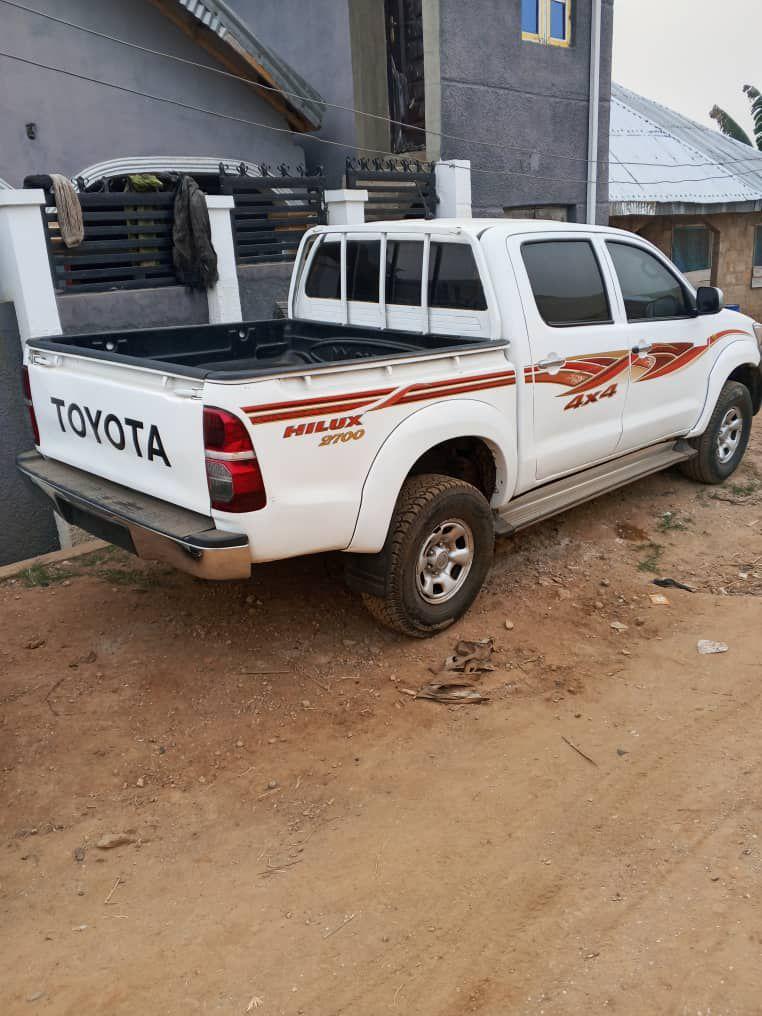 A picture of Toyota hilux