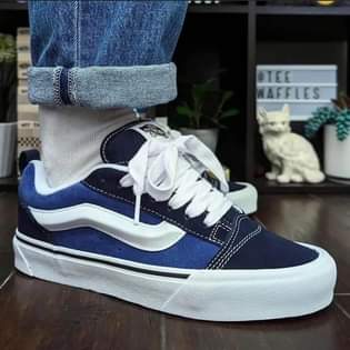 A picture of Shoes