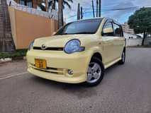A picture of Toyota Sienta DG Kali sana