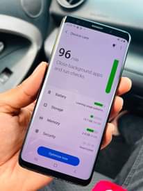 A picture of SAMSUNG S9