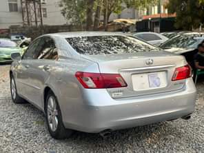 A picture of Sound Registered 08 ES350 selling for a good price 5