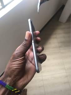 A picture of Iphone 6s