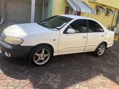 used nissan sunny