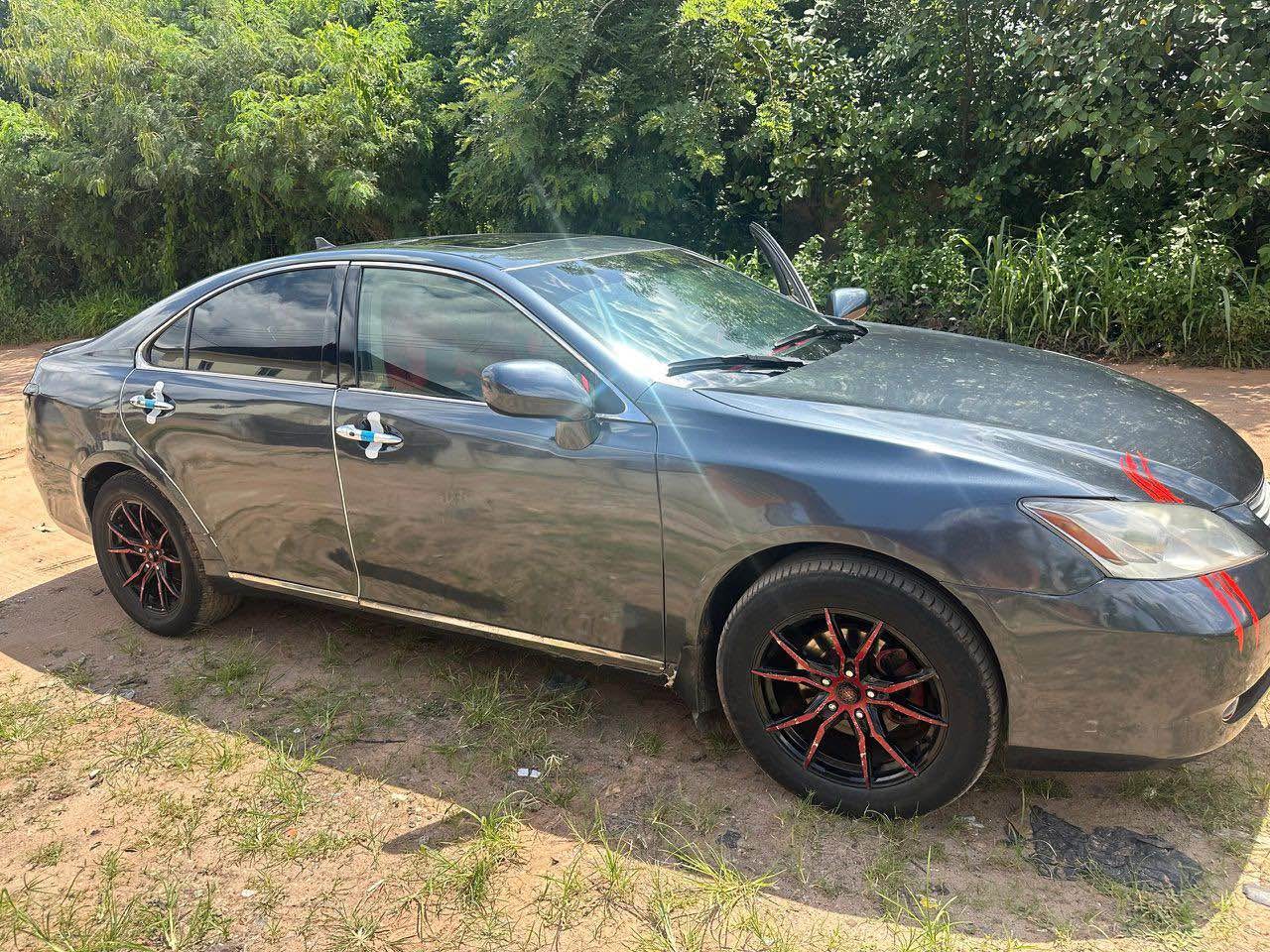 A picture of 2010 Lexus ES350