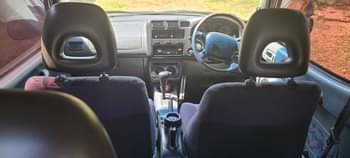 A picture of Rav4 J