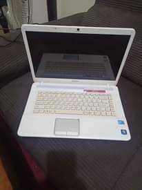 A picture of SONY LAPTOP