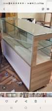 A picture of Glss Display Counters