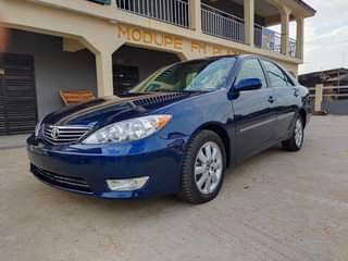 A picture of Used 2004 Toyota Camry