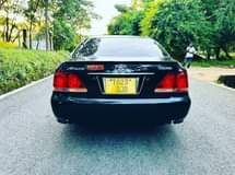 A picture of Toyota Crown Athlete
