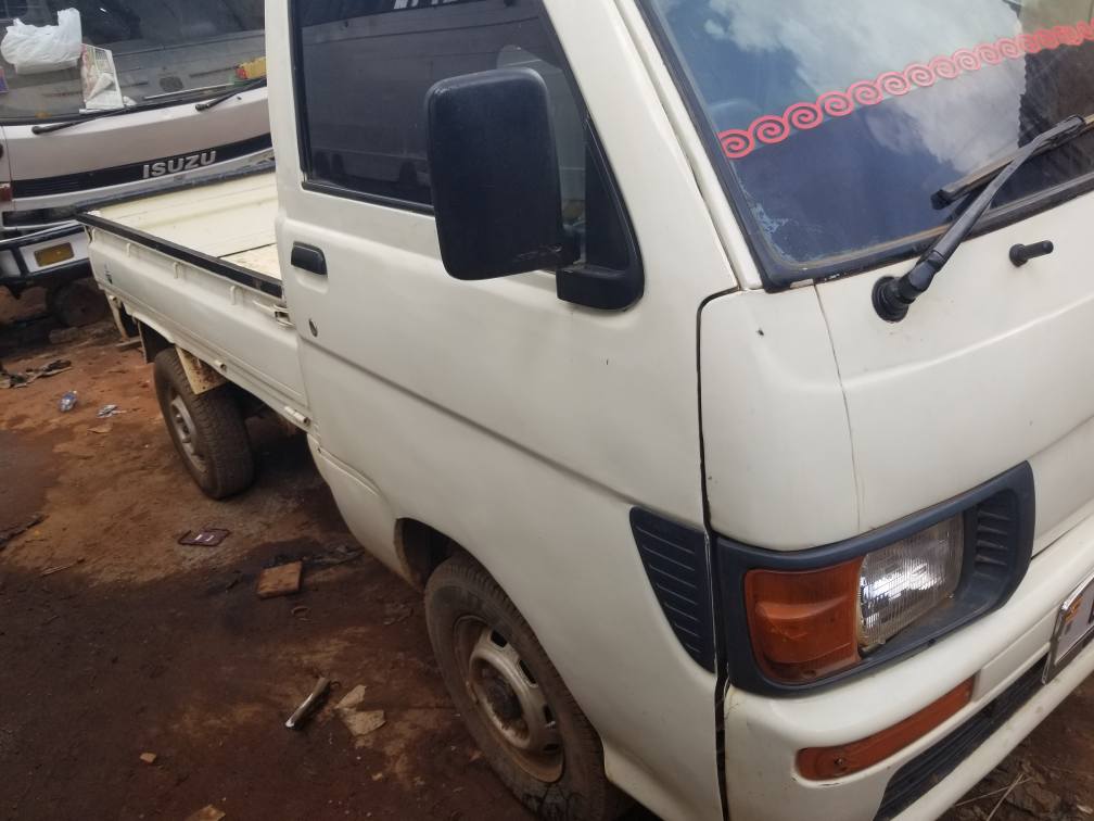 A picture of Nyogeza 6 8m Call 0701488581 What s app 0776417404