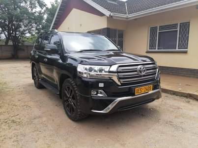 toyota land cruiser