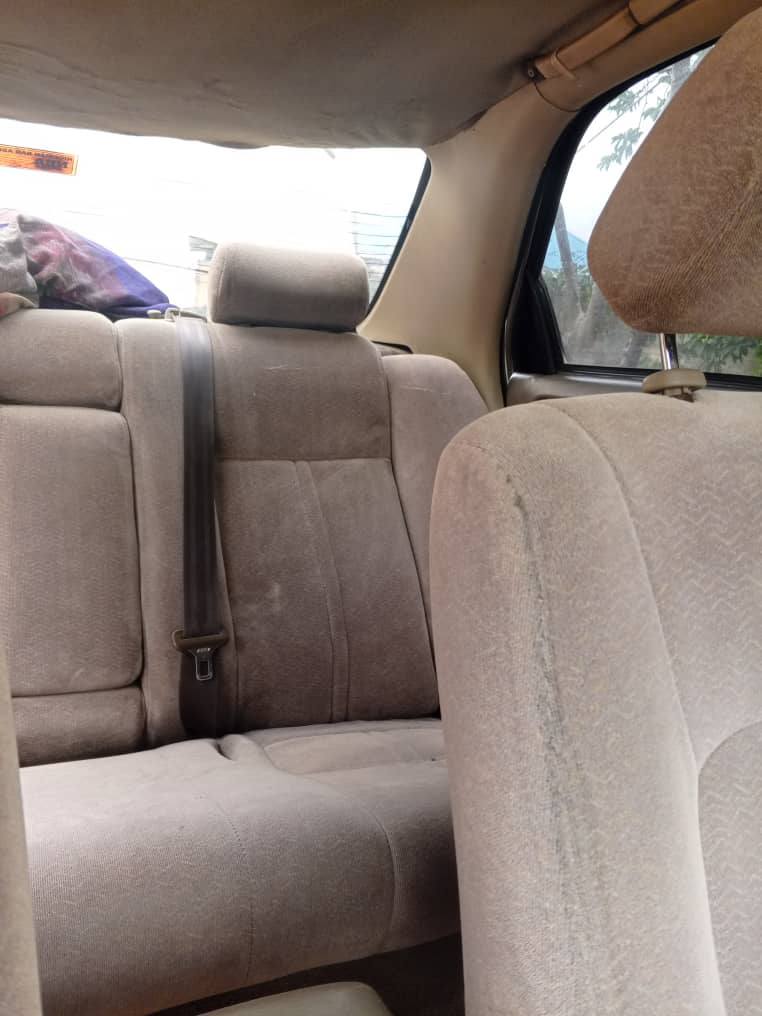 A picture of Toyota Camry 2000