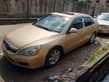 A picture of Honda Accord first body buy and drive engine and gear