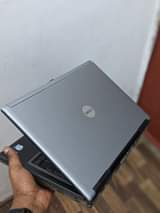 A picture of Dell latitude d 620