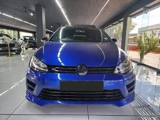 CARS &.