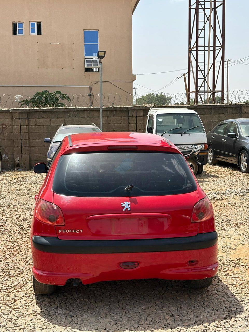 A picture of PEUGEOT 206