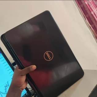 A picture of Dell laptop i5 6gb ram 500gb storage weak battery in