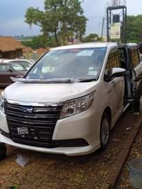 A picture of Toyota Noah 2015model. 0700327795 