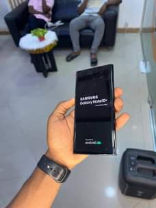 A picture of Samsung Galaxy Note 10 plus Korea
