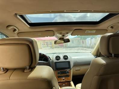 A picture of Super clean Registered 2008 ML350 6 8m net price Abuja