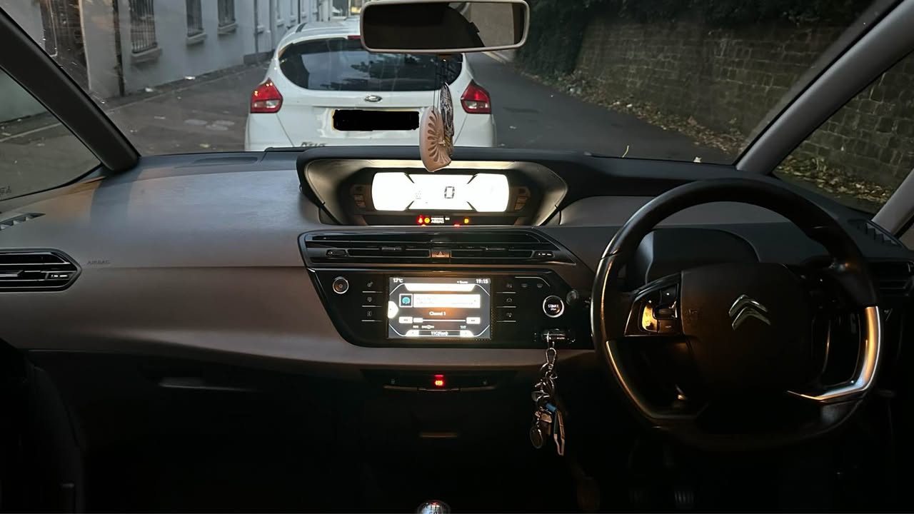 7 seater cars