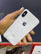 A picture of Iphone x 256Gb stoatage Face id At 760k Inbox or