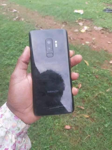 A picture of Samsung Galaxy S9 