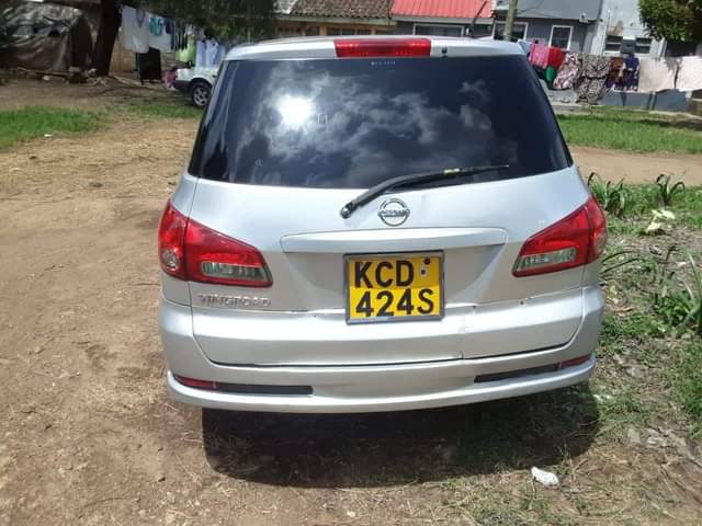 nissan wingroad