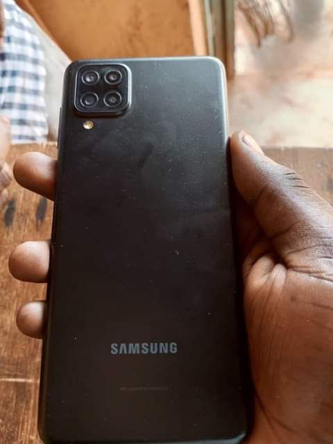 samsung a12