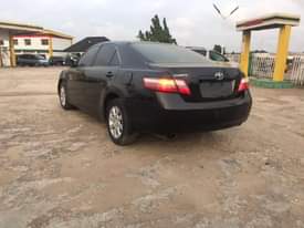 A picture of Toyota Camry V6